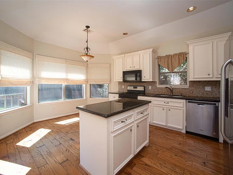 93 Wick Willow Dr — Photo 9