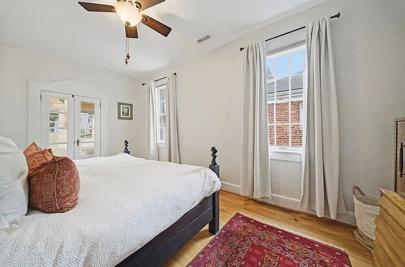 2 bed, 2.0 bath, 1641 sqft, $2,800 — Photo 4