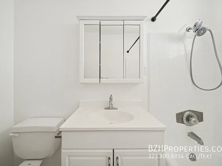 2038 S Holt Ave #16C — Photo 16