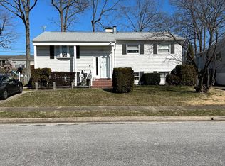 525 Crisfield Rd, Baltimore, MD 21220