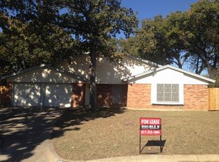 6916 Daniel Ct, North Richland Hills, TX 76182