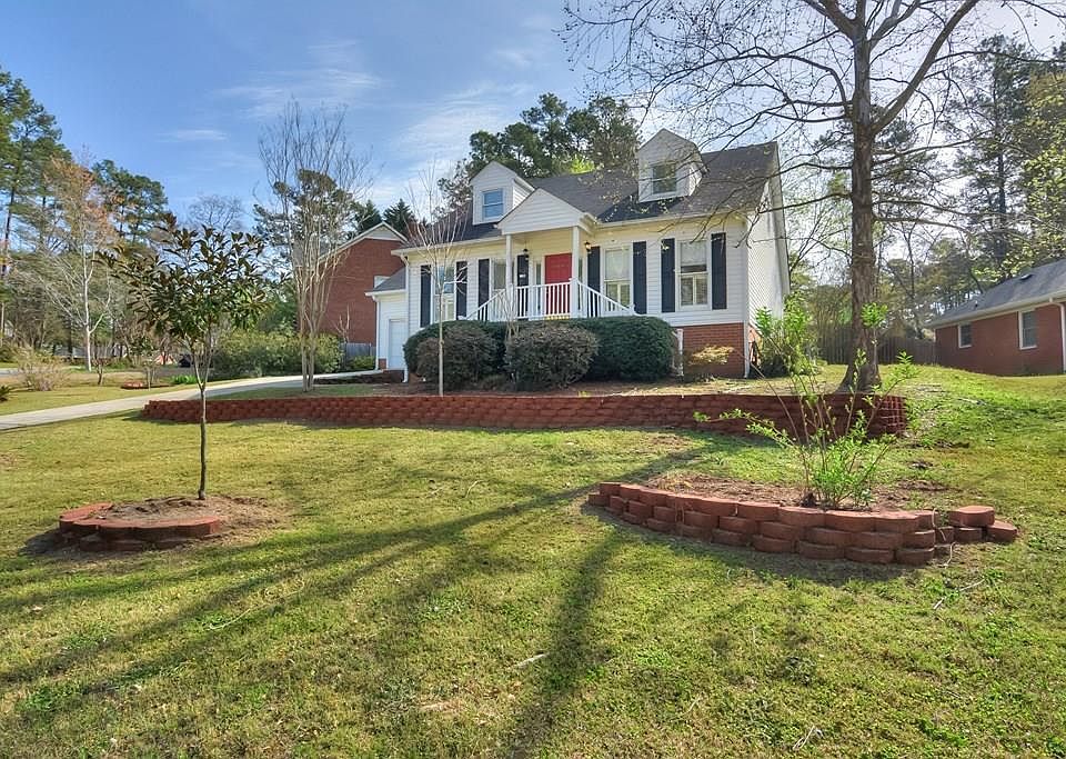 1st image of 664 Chimney Hill Cir N