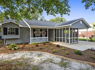 4905 Midway St, Ocean Springs, MS 39564