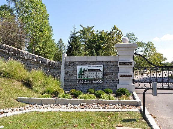 3rd image of 4905 McAtee Ln