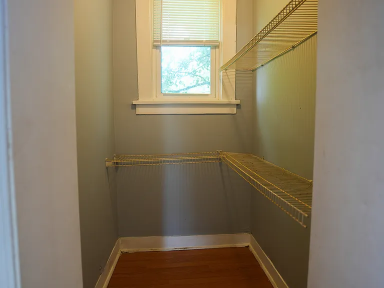 705 Richwood Ave — Photo 5