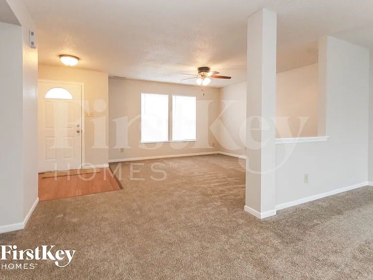 5769 Woodland Trace Blvd — Photo 5