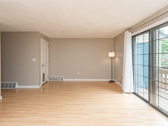 5th image of 68 Apache Way #68