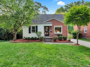 3220 N Altadena Ave, Royal Oak, MI 48073