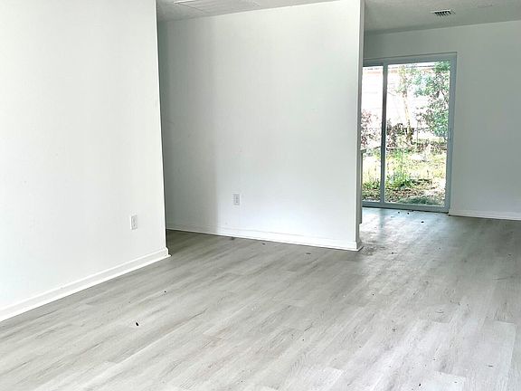 3rd image of 715 59TH Street