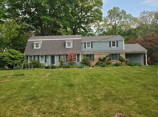 36 South Dr, Claverack, NY 12513