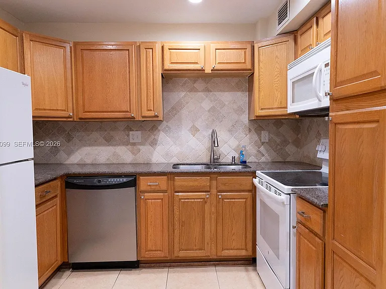 8018 SW 18th Ct #2-8 — Photo 18