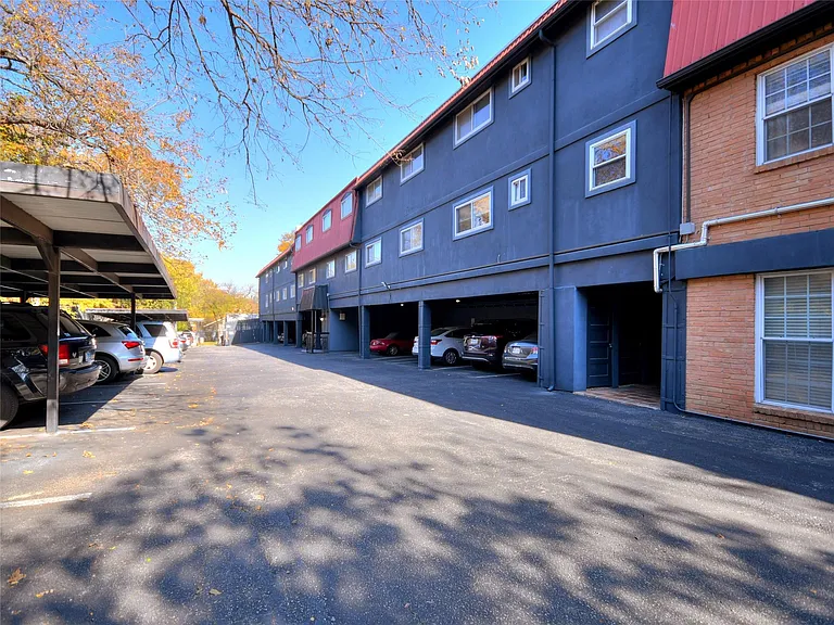 900 S Lamar Blvd #311 — Photo 15