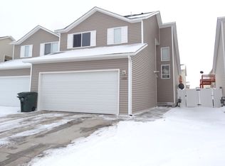 1600 Harvest Moon Dr, Gillette, WY 82718