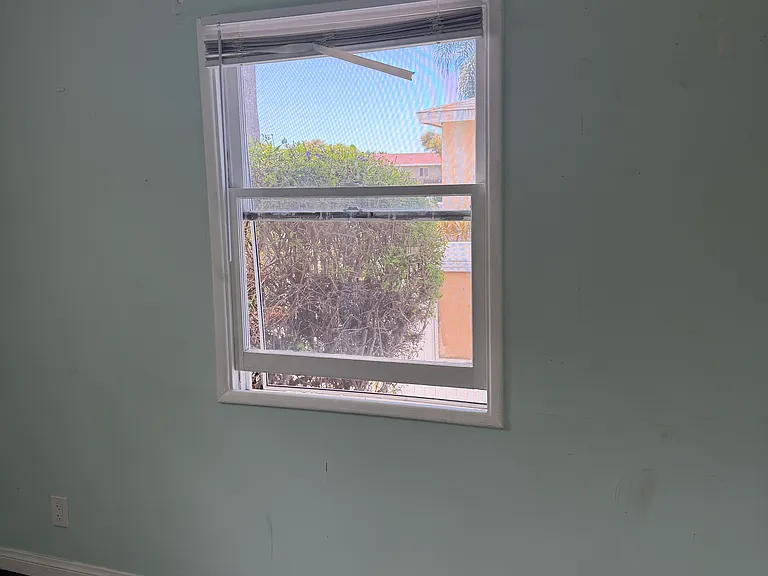 2215 S Mesa St #1 — Photo 6