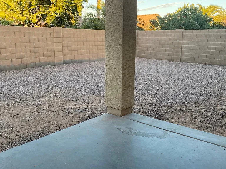 44092 W Cydnee Dr — Photo 20