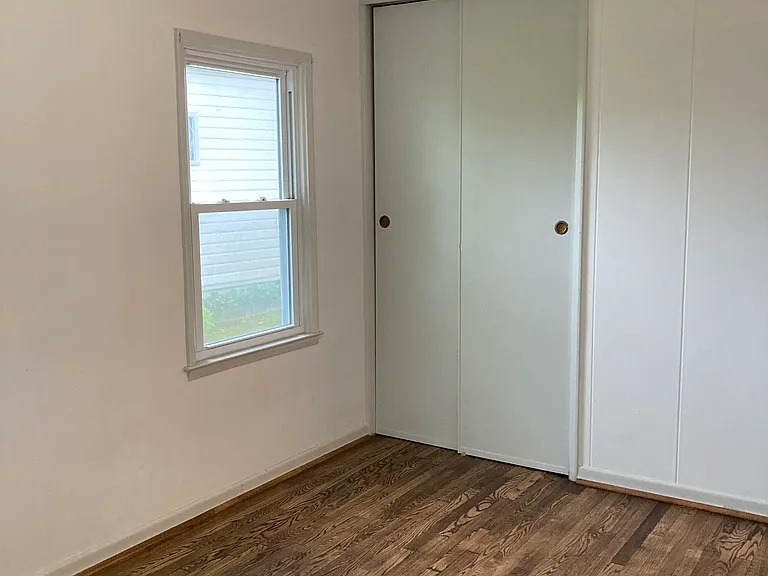 11320 Greenberry Rd — Photo 10