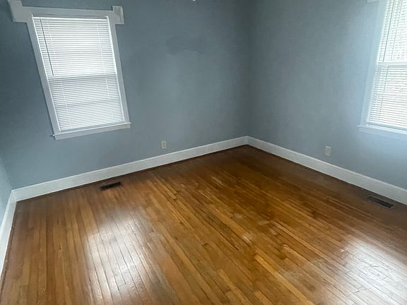 5th image of 711 Palmetto St