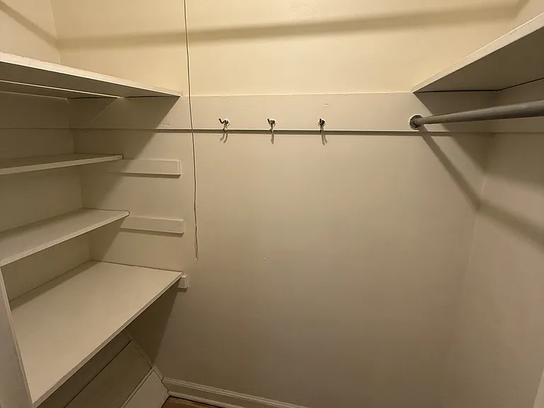 114 Newburn Dr — Photo 13