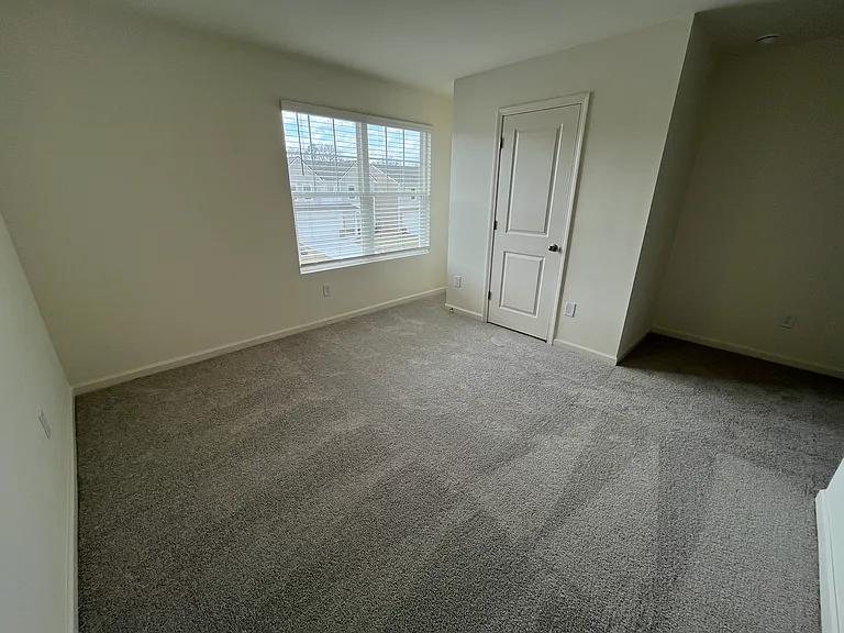 73 Rowlett Pl — Photo 18