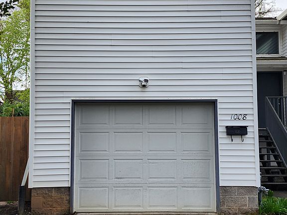 2nd image of 1008 SE Sherrett St