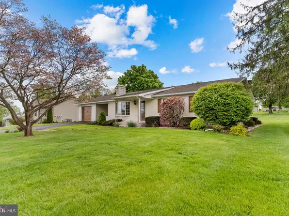 10002 Upper Strasburg Rd, Upperstrasburg, PA 17265