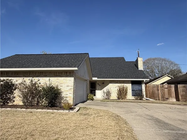 913 Taos Dr, Victoria, TX 77904