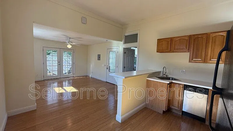 1 bed, 1.0 bath, 695 sqft, $1,825 — Photo 4