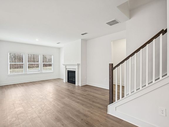 7th image of this home