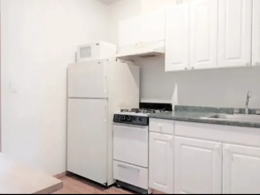 Rented by Oxford Property Group | media 3