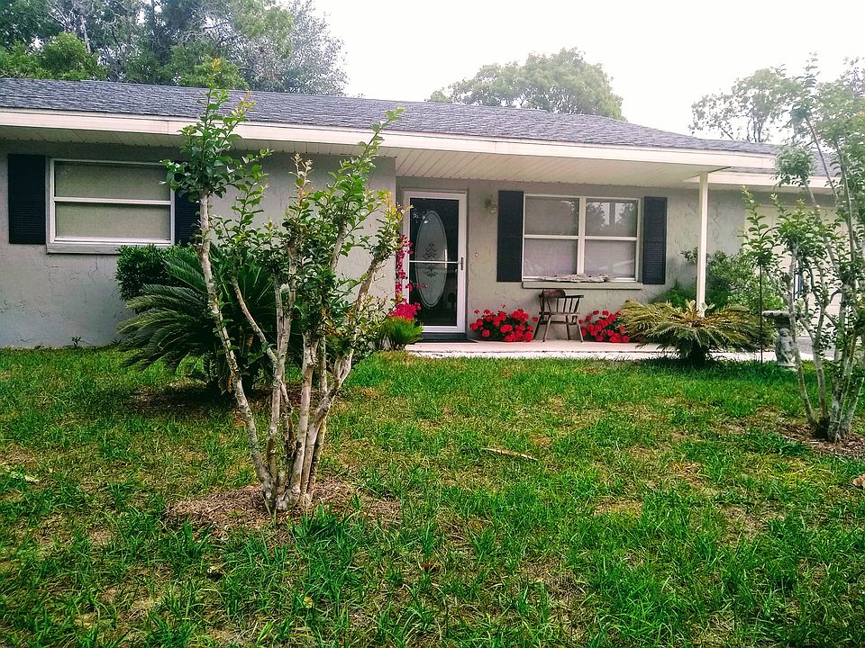 1st image of 1153 SE 3rd St