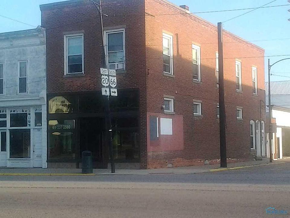 1st image of 100 E Main St