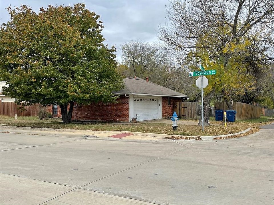 2nd image of 403 E Boydstun Ave