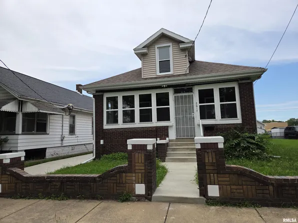 2617 W Marquette St, Peoria, IL 61605