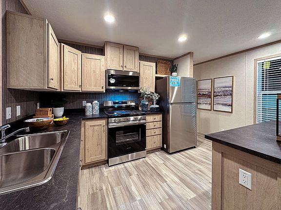 3rd image of 25031 Balfour B031 Wood
