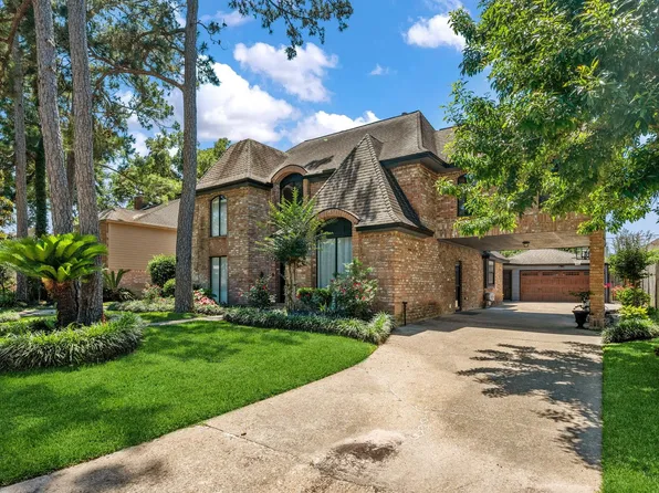 15327 Gettysburg Dr, Tomball, TX 77377