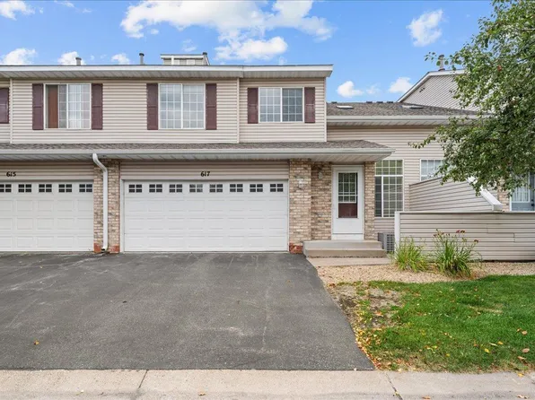 617 Grandview Way, Hudson, WI 54016