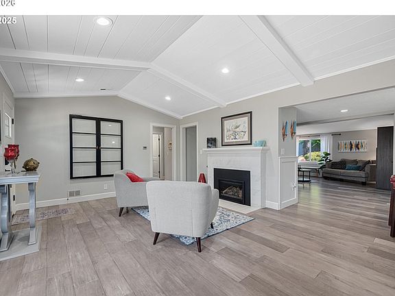 5th image of 8444 SW 58th Ave