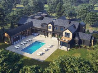 123 Centre St, Dover, MA 02030