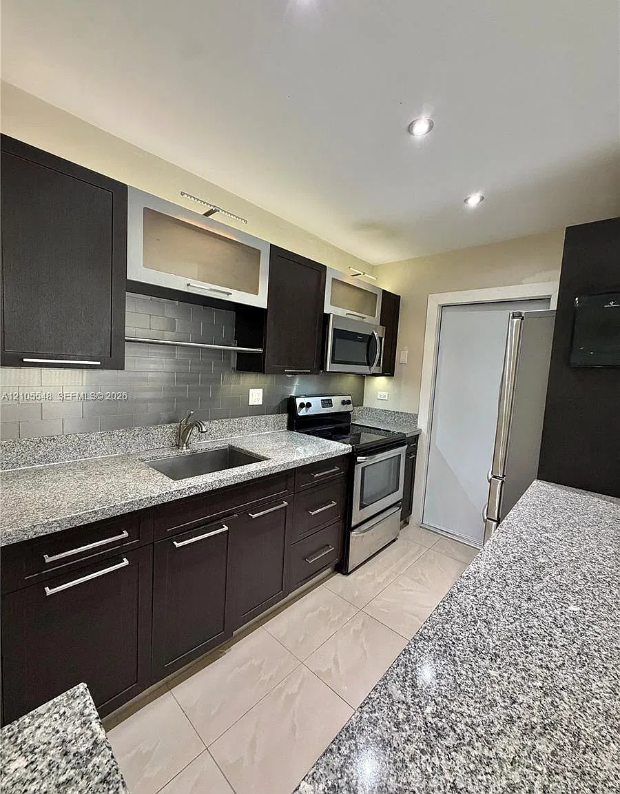 Residences @ The Falls Co — Photo 1