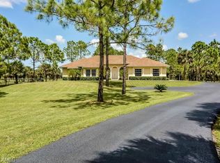 2641 6th Ave SE, Naples, FL 34117