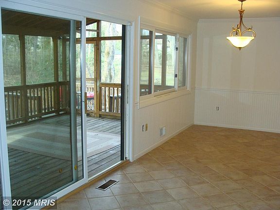 5th image of 10518 Arrowood St