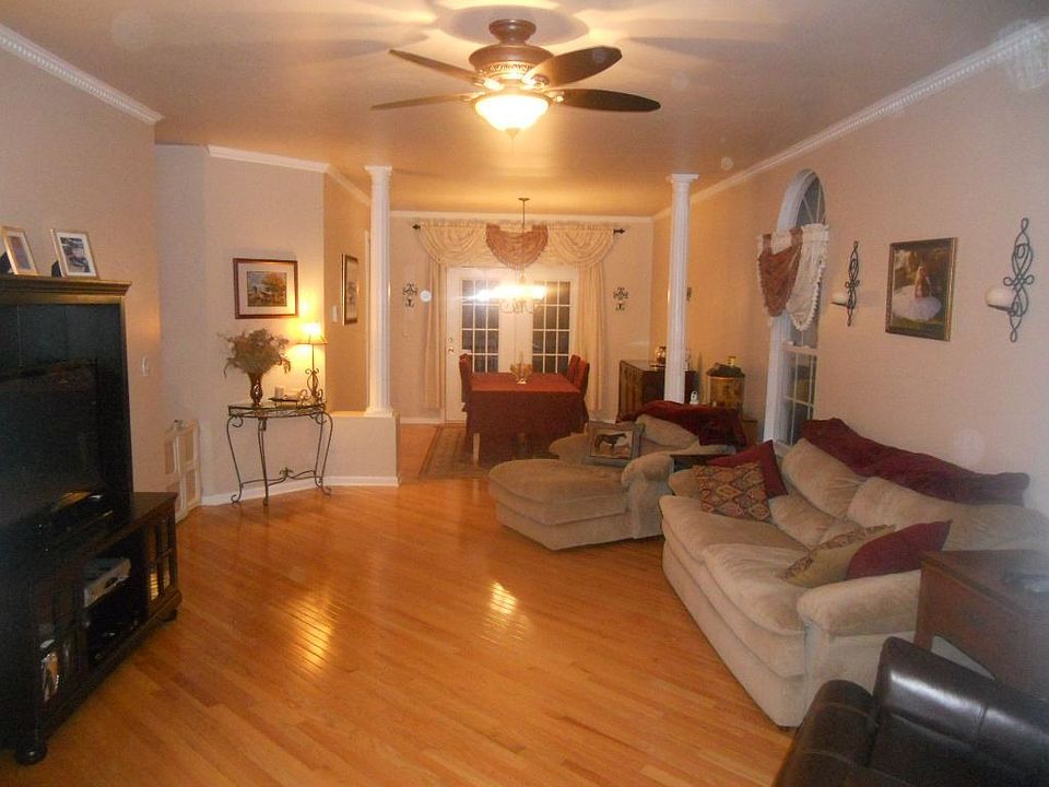 Living & Dining Room