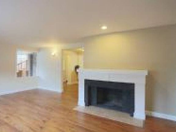 Living area w/ Fireplac