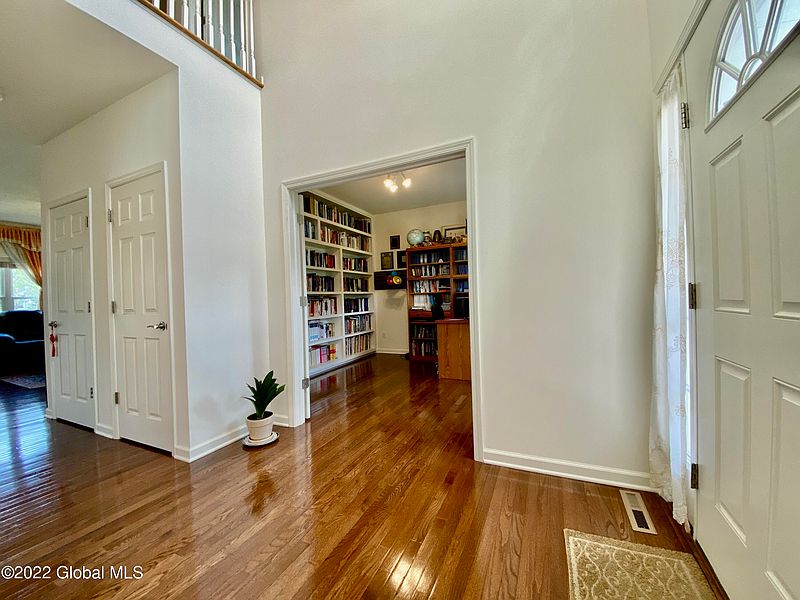 3rd image of 123 Twenty West Dr.
