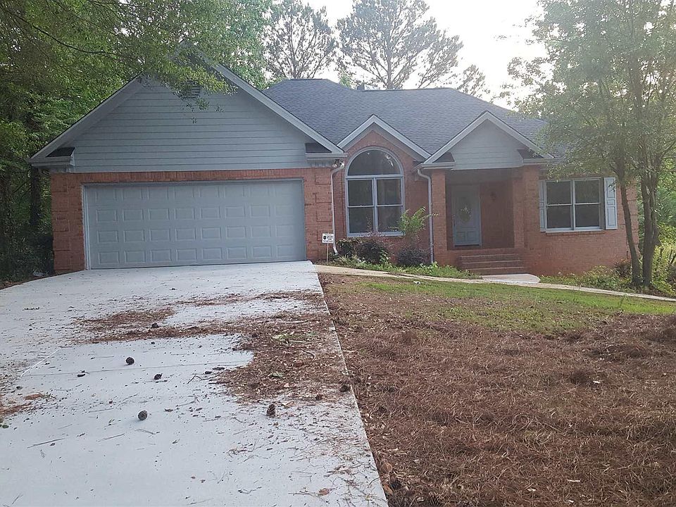 1st image of 622 Clubland Cir SE #15A