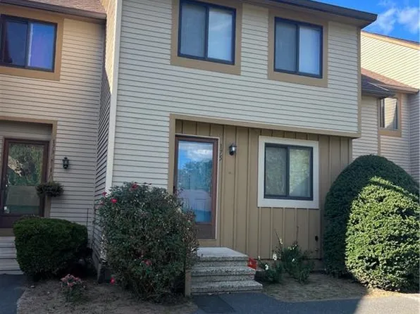 175 Greenwoods Lane #175, East Windsor, CT 06088