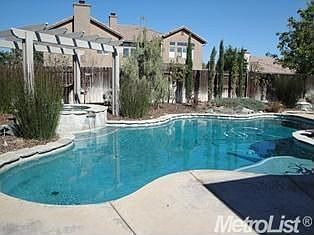 3rd image of 18001 Wood Duck St