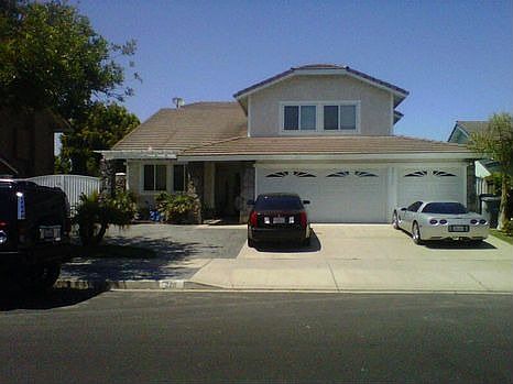 2211 DEVONSHIRE DRIVE