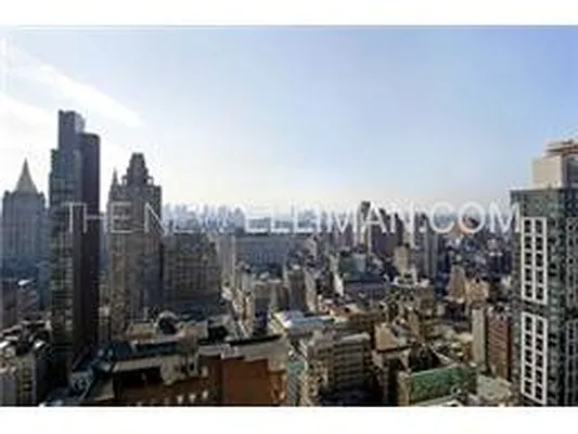 Rented by Douglas Elliman | media 33