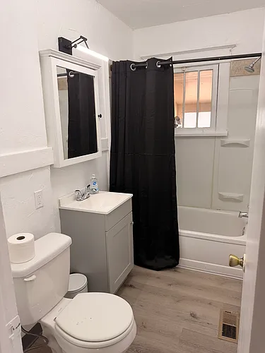 2601 5th Ave #2601 Photo 1